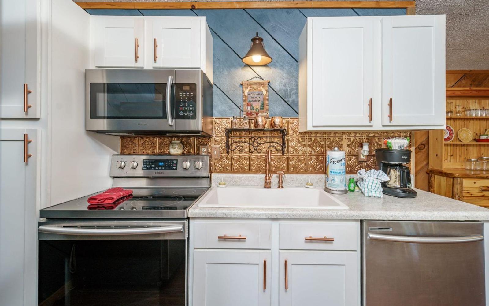 Wooded Bliss Hot Tub Single Level Cabin With No Steps Rocking Chairs And Wooded Views Pigeon Forge Bagian luar foto