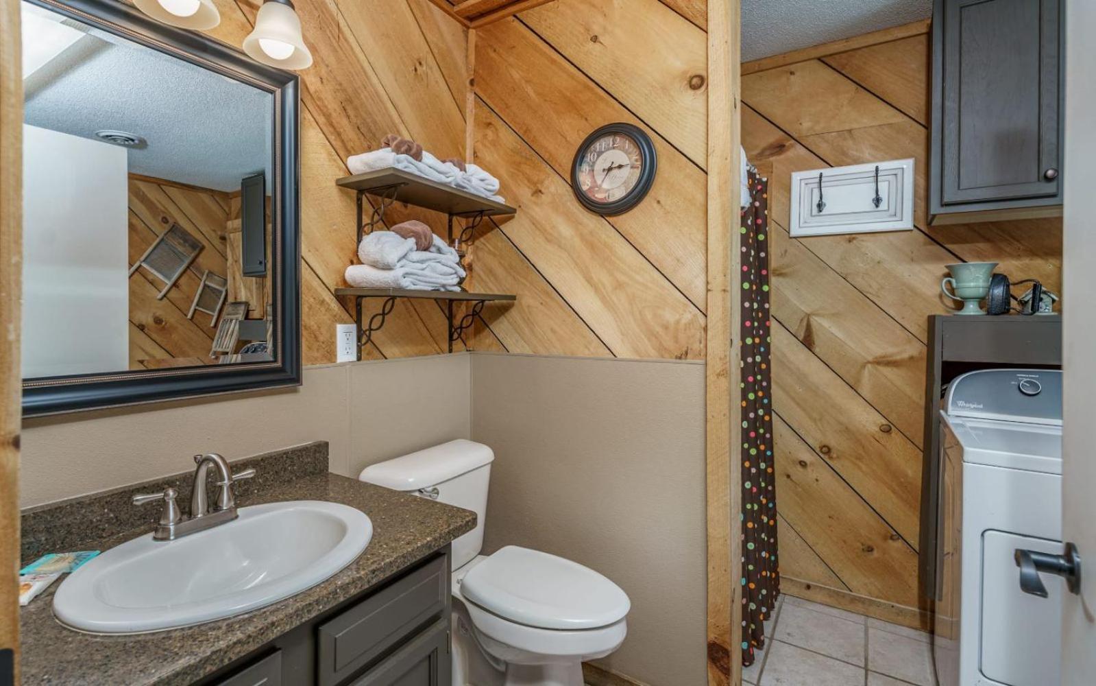 Wooded Bliss Hot Tub Single Level Cabin With No Steps Rocking Chairs And Wooded Views Pigeon Forge Bagian luar foto